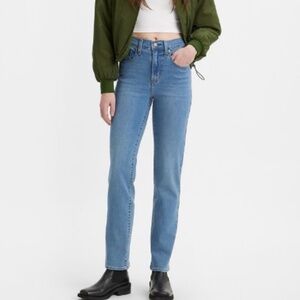 Levi’s 724 High-rise Slim Straight Cropped~Size 30~New with tags ($70)